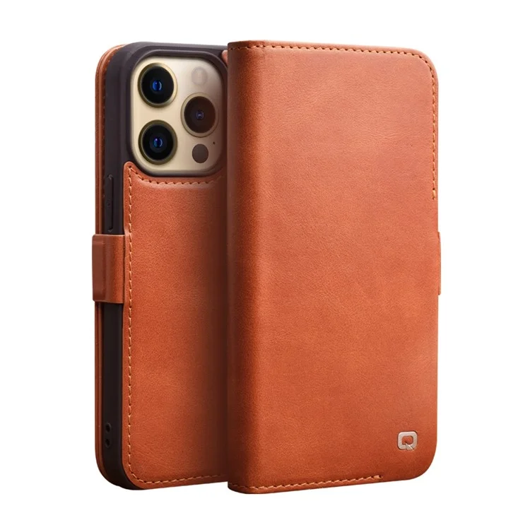 Qialino Para Iphone 14 Pro Max Scratch Resistente ao Estilo Comercial Fechamento Magnético Caixa de Telefone da Capa de Couro Genuíno - Castanho