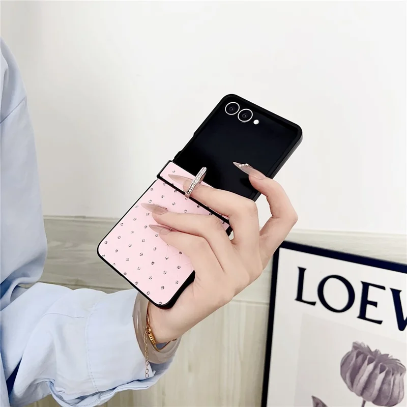For Samsung Galaxy Z Flip7 5G Case Rhinestones Rhombus Pattern PU + TPU Phone Cover with Ring Holder - Black