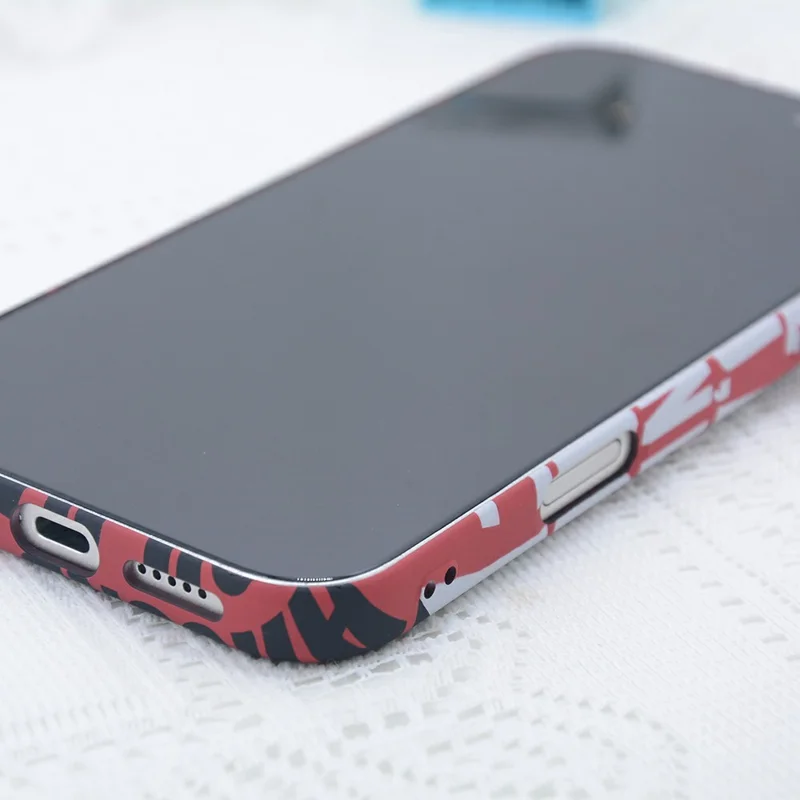 For iPhone 17 Pro Max Magnetic Case Carbon Fiber Texture Water Transfer PC Phone Cover - Blue-eyed Cat