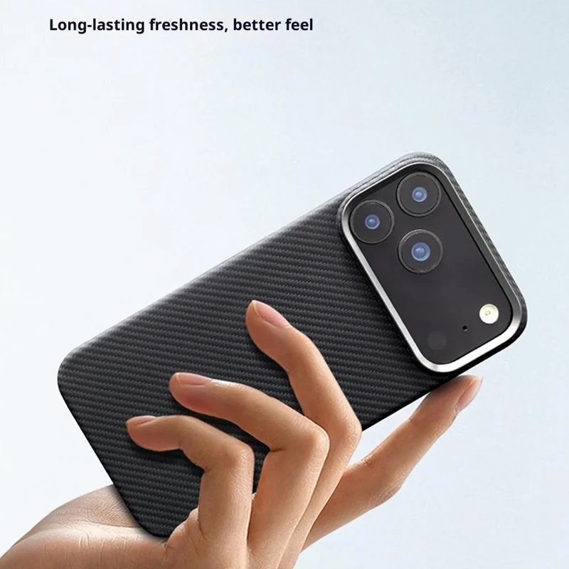 For iPhone 17 Pro Max Magnetic Case Aramid Fiber 600D Fine Texture Phone Cover Metal Lens Frame - Black