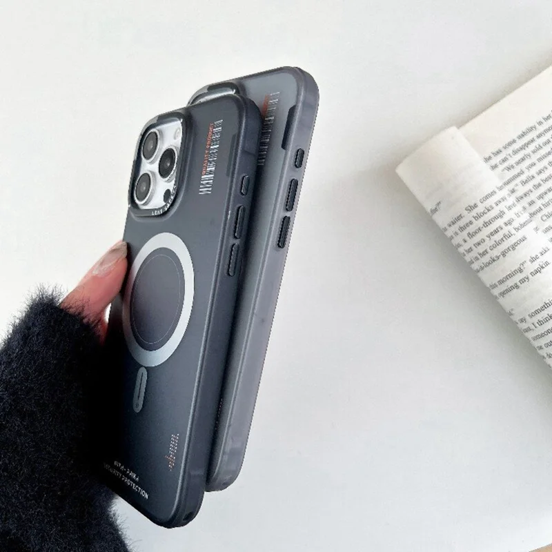 Série PAIKA Golden Sands para Capa de iPhone 16 Pro Max Compatível com MagSafe, Capa de Telefone PC + TPU Fosca - Branco