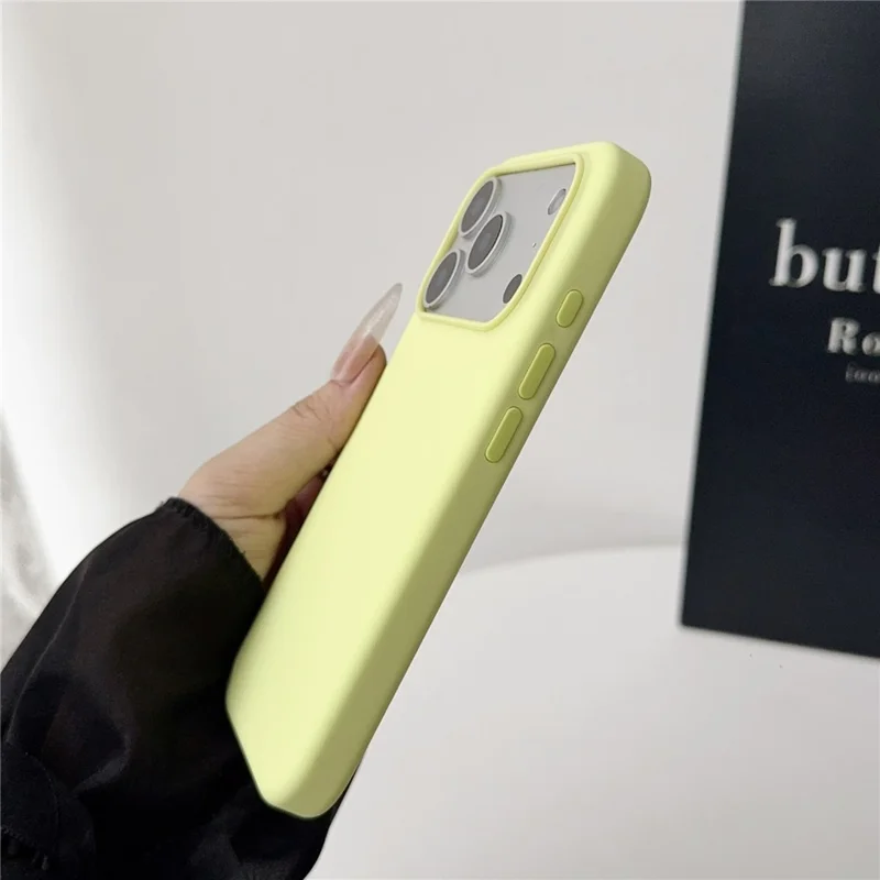 For iPhone 17 Pro Max Compatible with MagSafe Liquid Silicone Phone Back Cover (No Logo) - Green