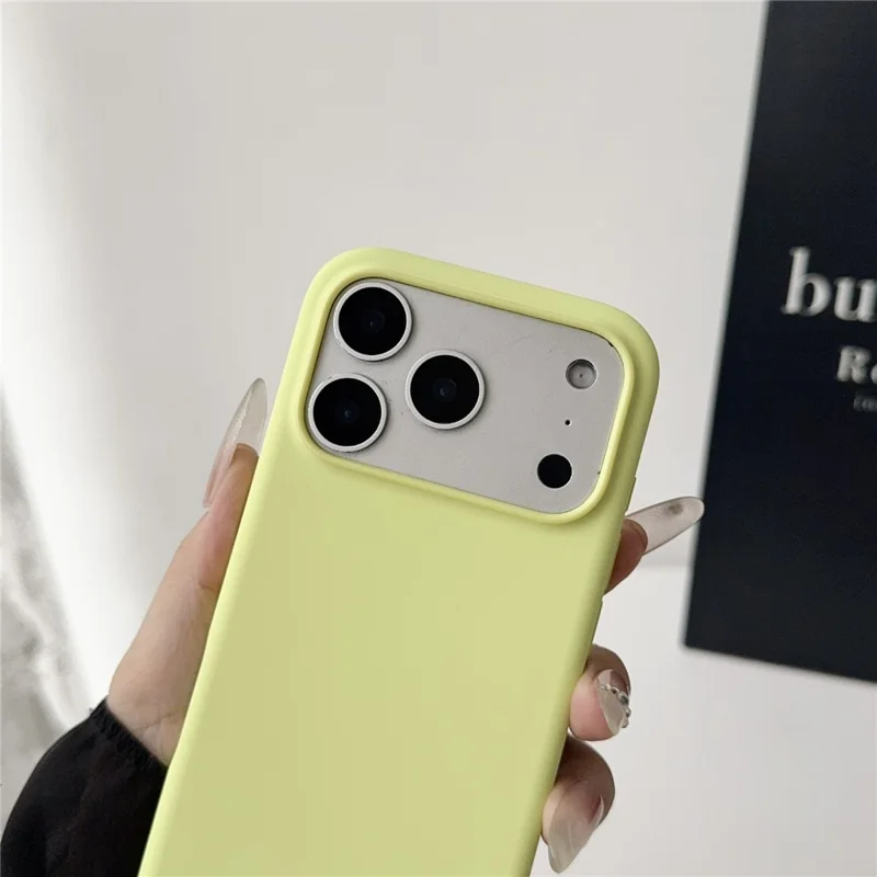 For iPhone 17 Pro Max Compatible with MagSafe Liquid Silicone Phone Back Cover (No Logo) - Green