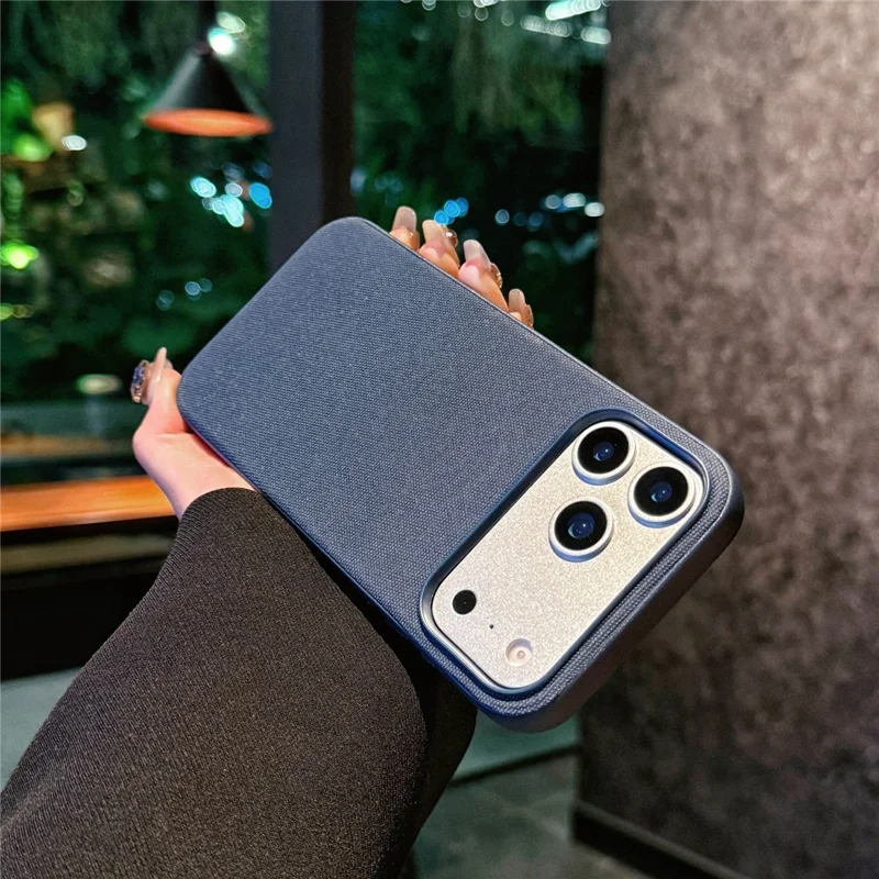 Für iPhone 17 Pro Hülle kompatibel mit MagSafe Polyester + TPU Handyhülle mit Metallknöpfen - Blau