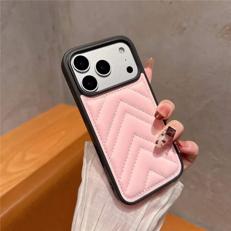 Capa para iPhone 17 Pro Desenho de Casaco Down Stitching Arrow Revestimento de Couro PU Capa Traseira de Telefone TPU - Rosa