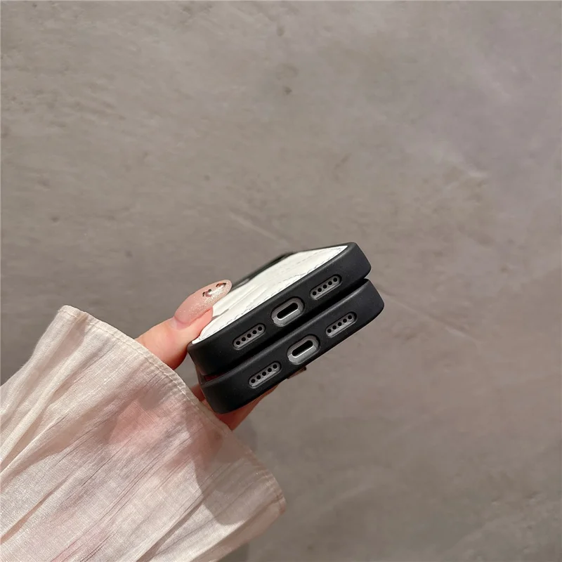 Capa para iPhone 17 Pro Desenho de Casaco Down Stitching Arrow Revestimento de Couro PU Capa Traseira de Telefone TPU - Rosa