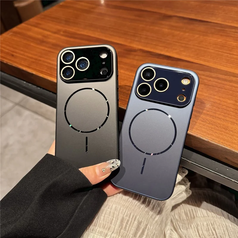 Funda para iPhone 17 Pro Max compatible con MagSafe Piel-toque TPU + Cubierta de teléfono PC con película de lente - Negro