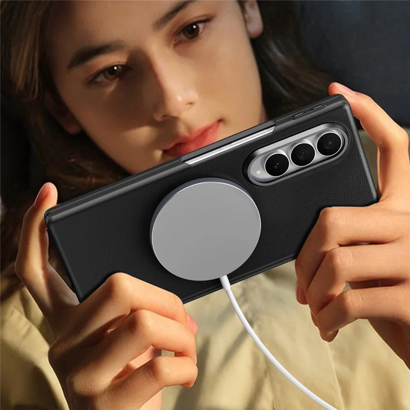 For Samsung Galaxy Z Fold4 5G Magnetic Case Hinge Protection Leather PC Phone Cover with Smart Side Button / Tempered Glass Film - Black