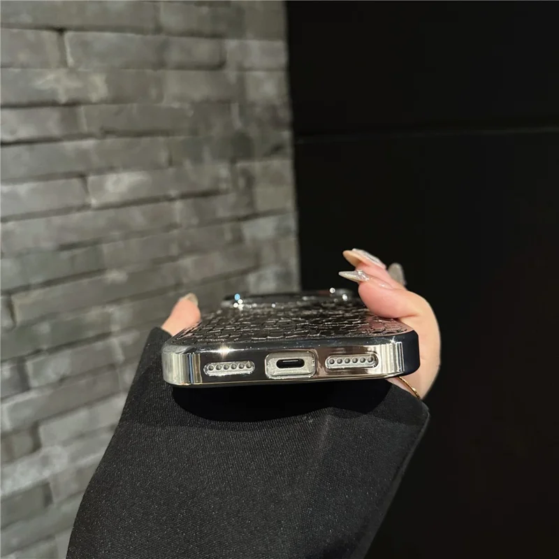 iPhone 17 Pro Max Hülle Krokodilleder-Textur PU-Leder beschichtet PC + TPU Elektrobeschichtung Handyhülle - Khaki