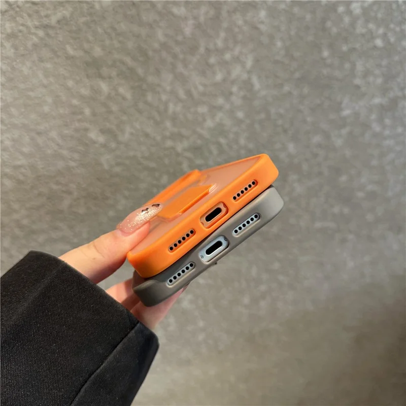 Funda para iPhone 17 Pro compatible con MagSafe, con soporte plegable y cubierta de piel de PC TPU - Naranja