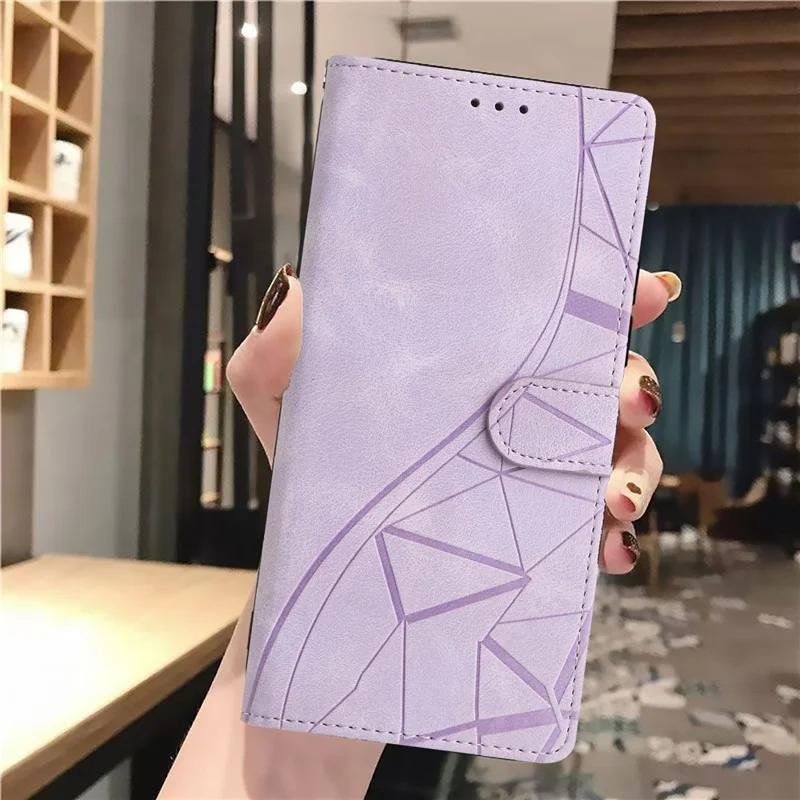 Til Samsung Galaxy A57 Tasker Hængelås med Imprægneret Trekantmønster Læderet Telefon Flipdæksel - Lilla