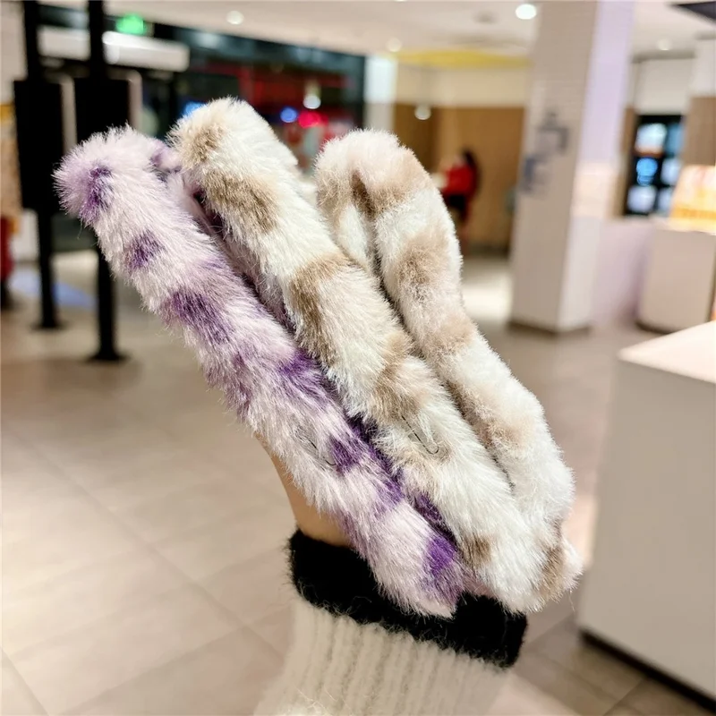 For iPhone 17 Pro Max Fluffy Phone Case Leopard Winter Warm Hand Strap TPU Cover - Pink