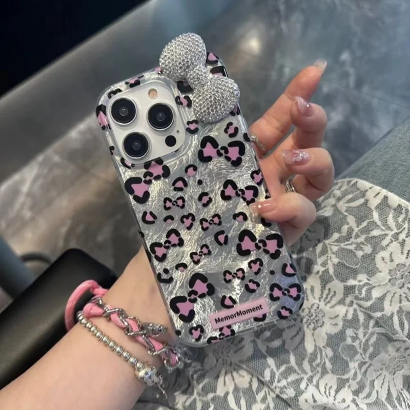For iPhone 14 Pro Hybrid Case Leopard Bow Pattern TPU PC Phone Cover 3D Rhinestone Bowknot Decor - Silver