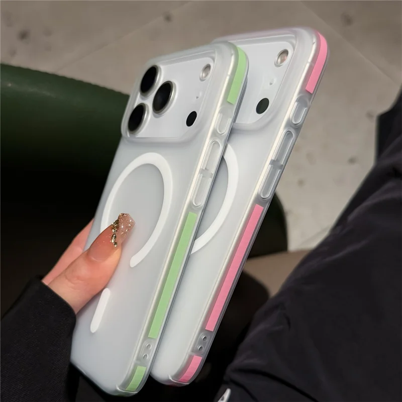 Coque en PC givré pour iPhone 17 Pro Max, compatible MagSafe, bord antidérapant, finition tactile douce, protection arrière - Orange