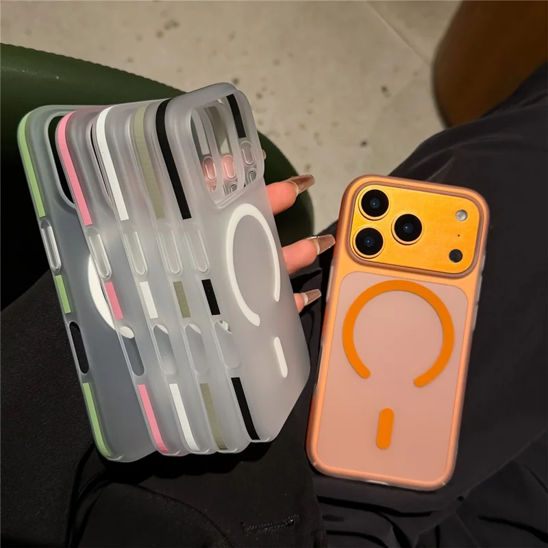 Coque en PC givré pour iPhone 17 Pro Max, compatible MagSafe, bord antidérapant, finition tactile douce, protection arrière - Orange