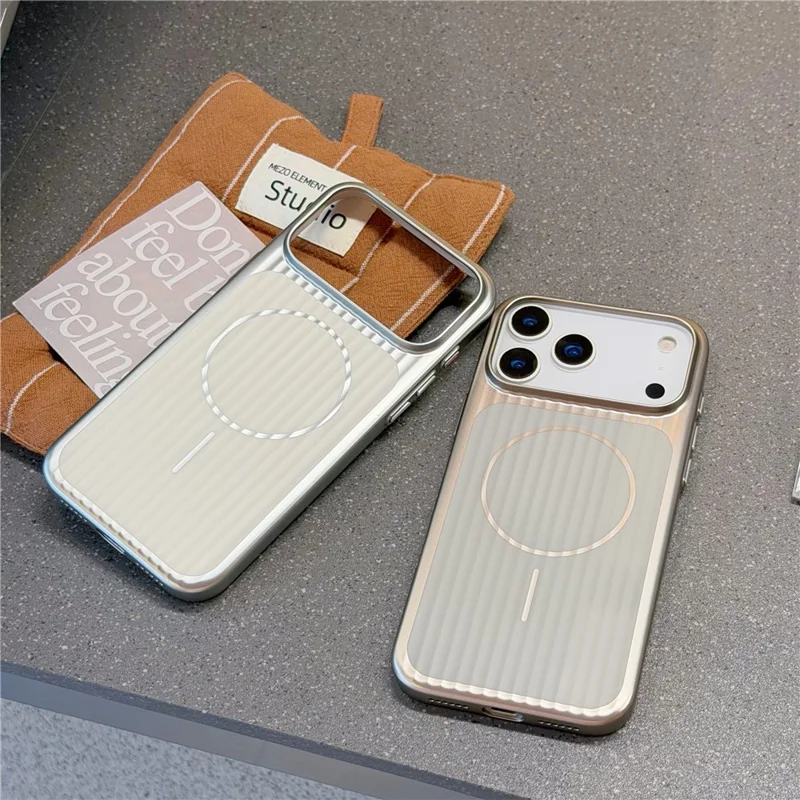 Coque pour iPhone 17 Pro compatible MagSafe, texture ondulée, revêtement électrolytique en PC - Argent
