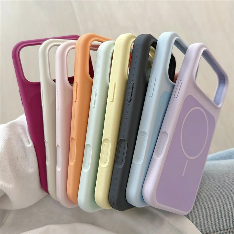 Coque magnétique pour iPhone 17 Pro, conception carrée en silicone liquide, housse anti-choc avec verre trempé compatible MagSafe - Orange