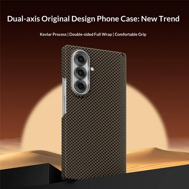 GKK Obudowa na Samsung Galaxy Z Fold7 5G, dwuosiowa obudowa z włókna kevlarowego PC, ultracienka obudowa na telefon z magnetycznym zawiasem, ochrona - złoty