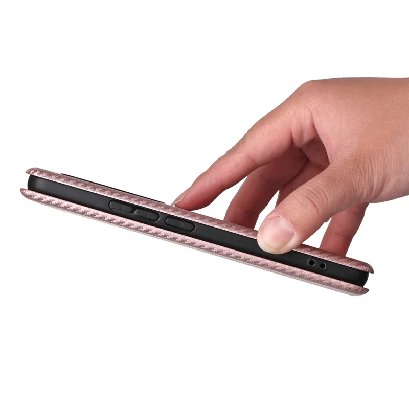 Capa para Xiaomi Redmi Note 15 Pro 4G com Textura em Fibra de Carbono, Capa Protetora em Pele PU à Prova de Quedas - Dourado Rosa