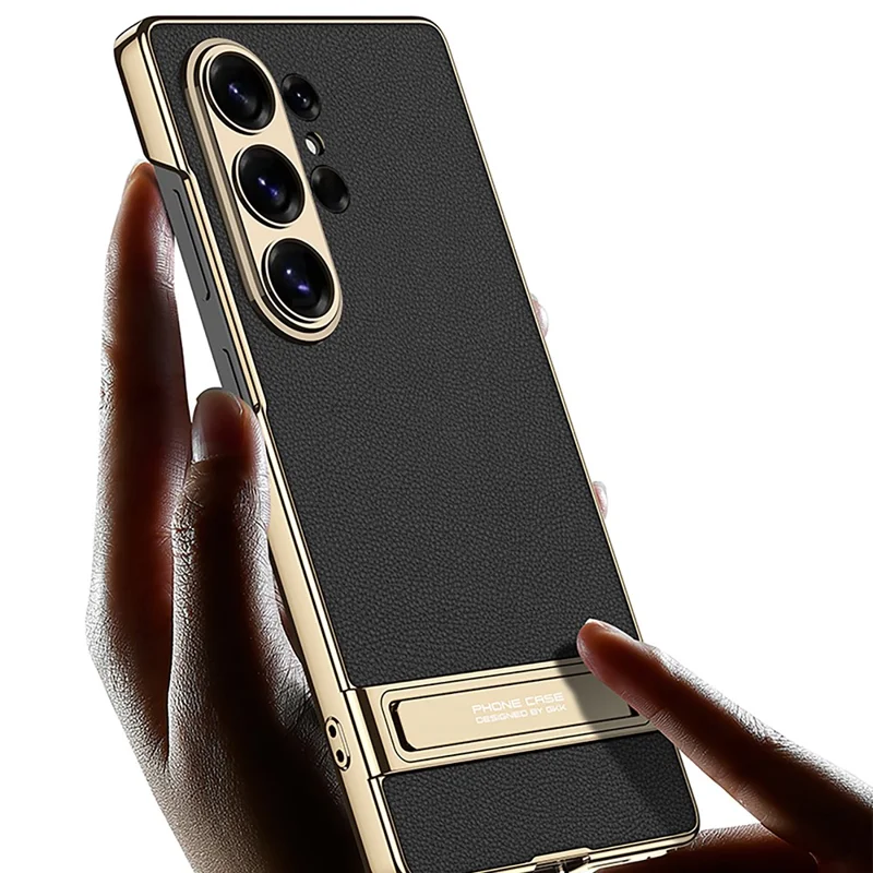 GKK Étui pour Samsung Galaxy S26 Ultra Support intégré électroplacage Cuir PU Arrière rigide en PC - Texture fibre de carbone