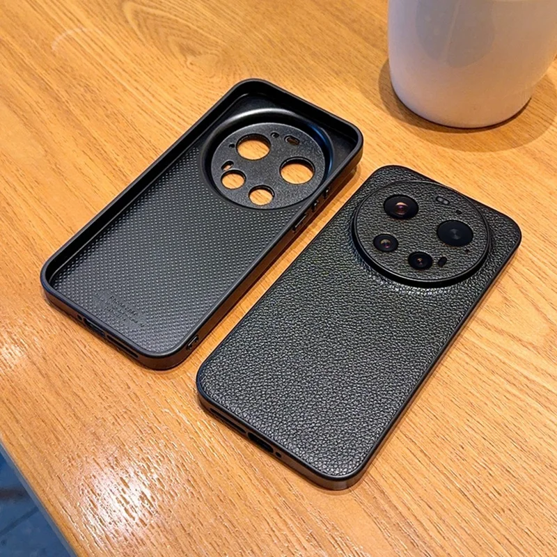 For Xiaomi 17 Ultra 5G Case Litchi Texture Leather Coated TPU + PC Phone Cover with Black Edge - Black