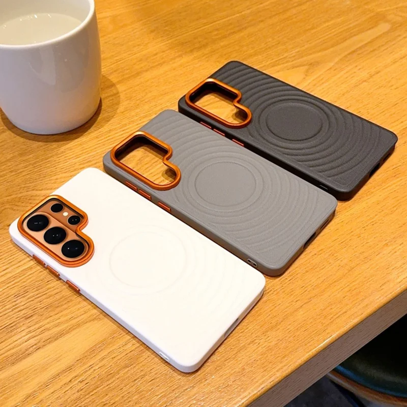 For Samsung Galaxy S26 Ultra Magnetic Case Wave Texture PU Leather Coated PC + TPU Phone Cover - White