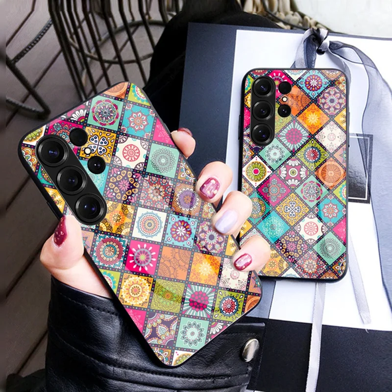 For Samsung Galaxy S26 Ultra Case Kickstand Ethnic Pattern Tempered Glass Phone Cover with Strap - Color Pattern