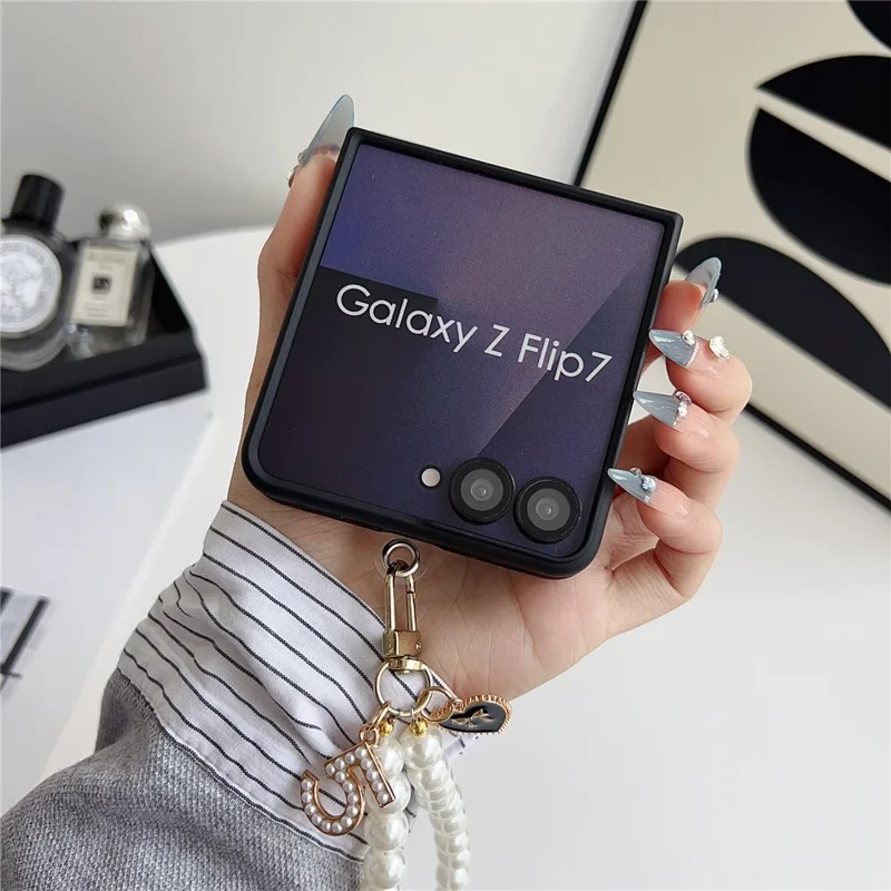 For Samsung Galaxy Z Flip7 5G Case Lucky Horse Decor Leather + PC Phone Cover with Pearl Chain Strap - Litchi