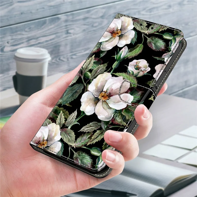 Wallet Case For Xiaomi Poco M8 5G / Redmi Note 15 5G (Global) / 15 4G (Global) Foldable Stand Pattern Printing PU Leather Flip Phone Cover - Large Flower