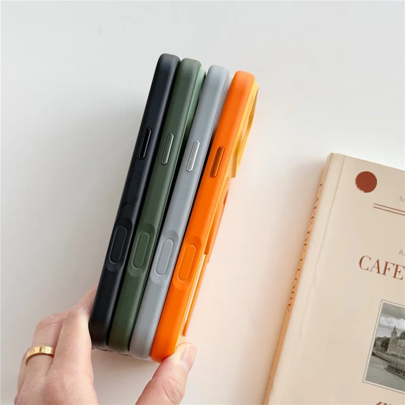 Cover per iPhone 17 Pro Compatibile con MagSafe con Supporto a Cavalletto, Tocco Morbido, Colore a Contrasto, Custodia in Silicone TPU PC - Arancione