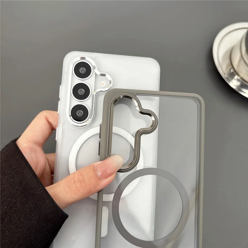 For Samsung Galaxy S26+ Magnetic Case Anti-Drop TPU + PC Phone Cover - White