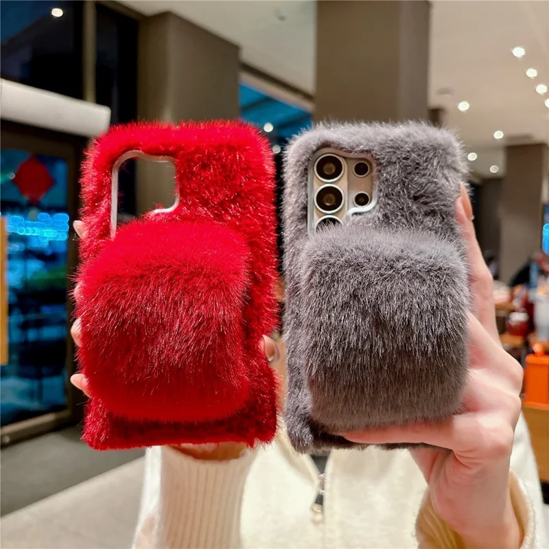 For Samsung Galaxy S26 Ultra Fluffy Phone Case Winter Warm TPU Cover with Hand Strap - Orange