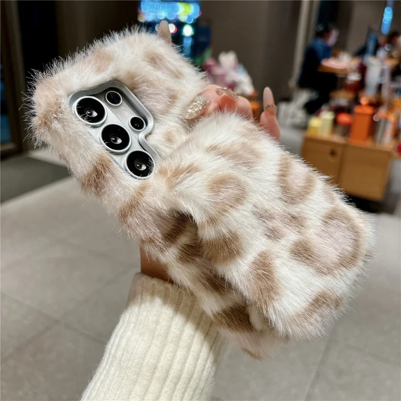 For Samsung Galaxy S26 Ultra Case Winter Warm Fluffy Leopard TPU Phone  Cover with Hand Strap - White