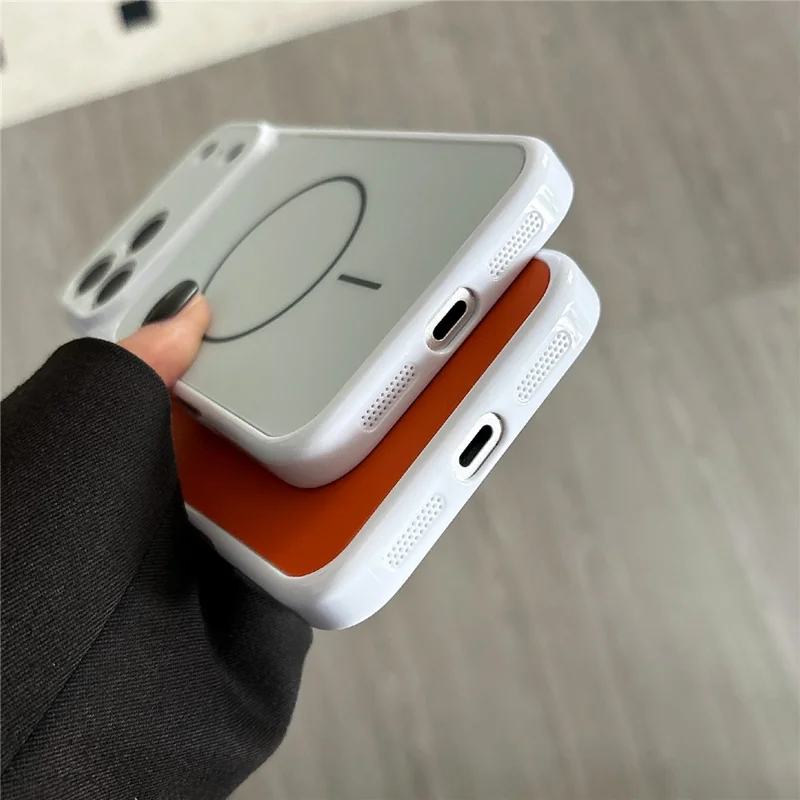 For iPhone 17 Pro Magnetic Phone Case PC TPU Mobile Back Cover Compatible with MagSafe - Silver