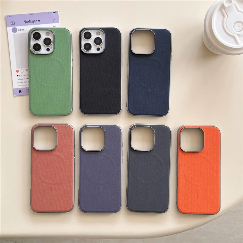 Magnetische hoes voor iPhone 16 Pro met fijne ruitstructuur, lederen + PC + TPU telefoonhoes - donkerblauw