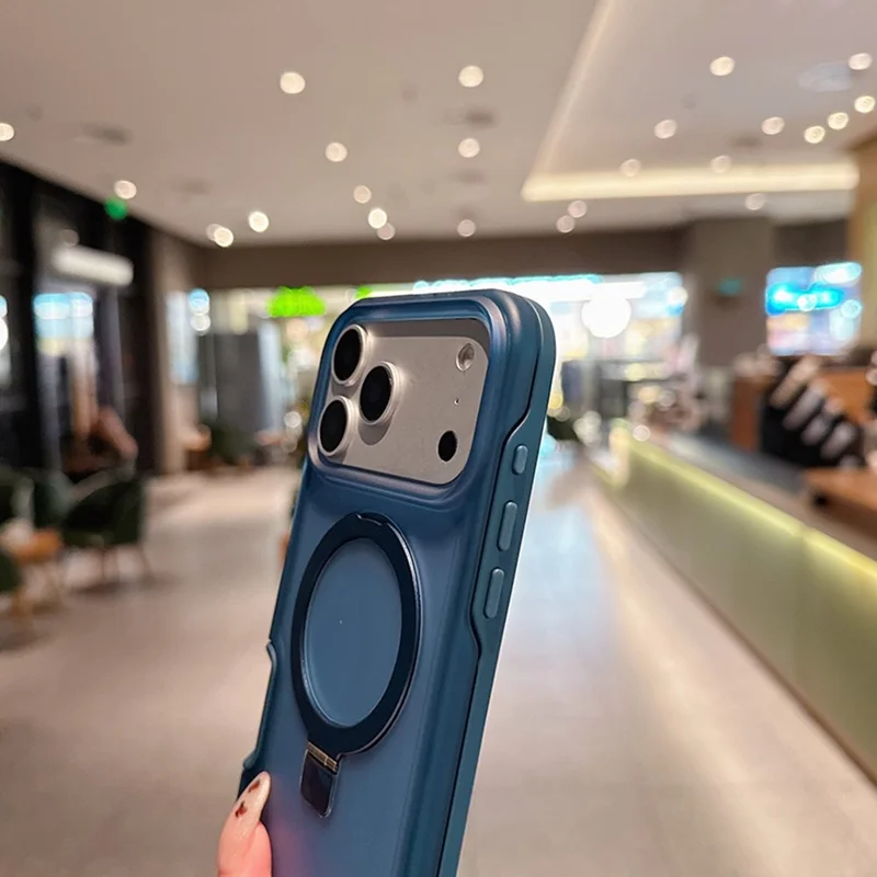 Funda magnética para iPhone 17 Pro Max con soporte de anillo, acabado suave al tacto, carcasa resistente de TPU y PC compatible con MagSafe - Zafiro