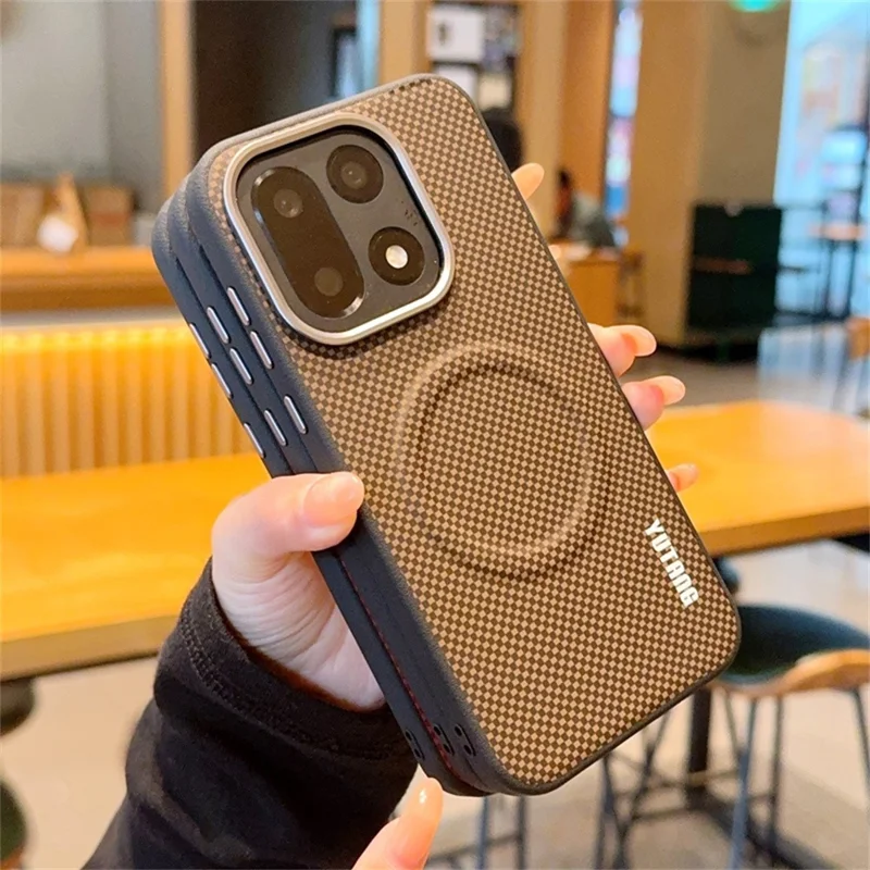 YUTANG for OnePlus 15 5G Magnetic Case Dot Pattern PC+TPU Shockproof Phone Cover - Black