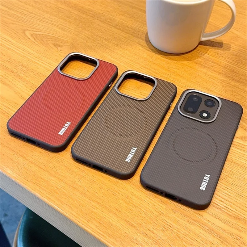 YUTANG for OnePlus 15 5G Magnetic Case Dot Pattern PC+TPU Shockproof Phone Cover - Black