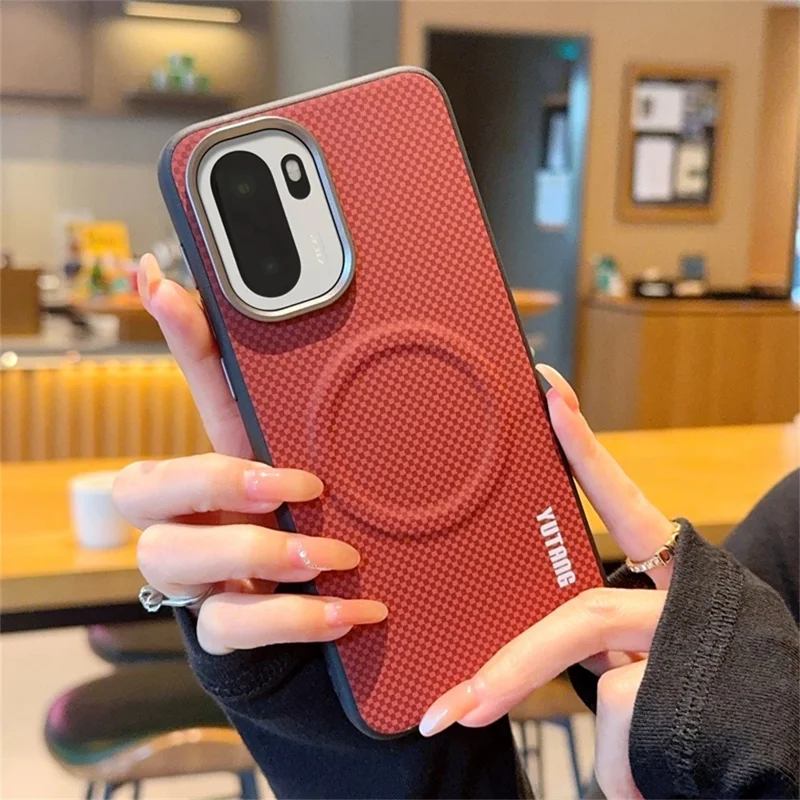 YUTANG Magnetic Case for OnePlus 15R 5G  /  Ace 6 5G  /  Ace 6T 5G Dot Pattern PC+TPU Shockproof Phone Cover - Red