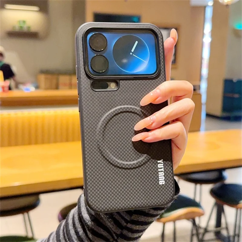 YUTANG per Xiaomi 17 Pro Max Custodia Magnetica con Motivo a Puntini Cover Antiurto in PC+TPU - Nero