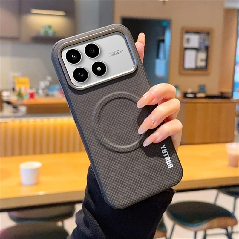 YUTANG غطاء مغناطيسي لهاتف Xiaomi Redmi K90 5G / Poco F8 Pro بنمط نقطي من مادة PC+TPU مقاوم للصدمات - أسود