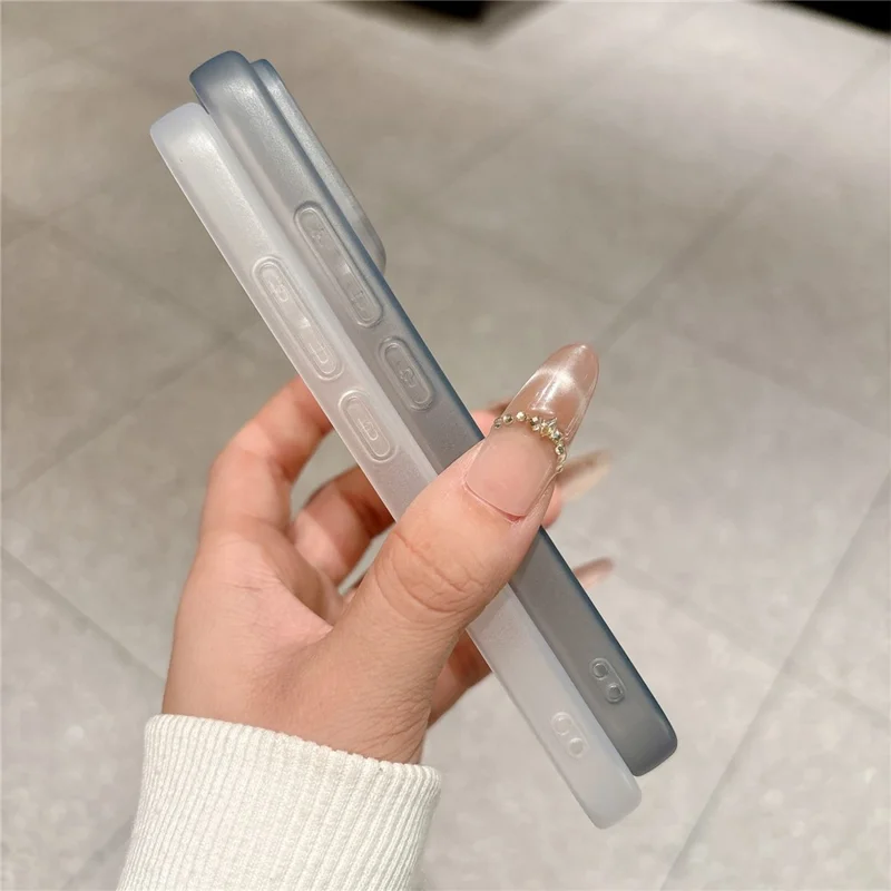For Xiaomi 17 Pro Magnetic Case Soft-touch Matte TPU Phone Cover - Transparent Black