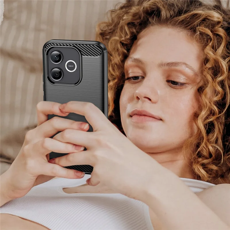 För Honor 600 Lite 5G TPU-hölje Skyddande mobilhölje med struktur i kolfiber, borstad - Svart