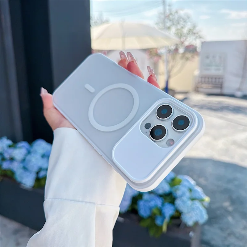 For iPhone 16 Pro Max Magnetic Case Anti-fingerprint Soft-touch Shockproof  TPU + PC Cover - Transparent White