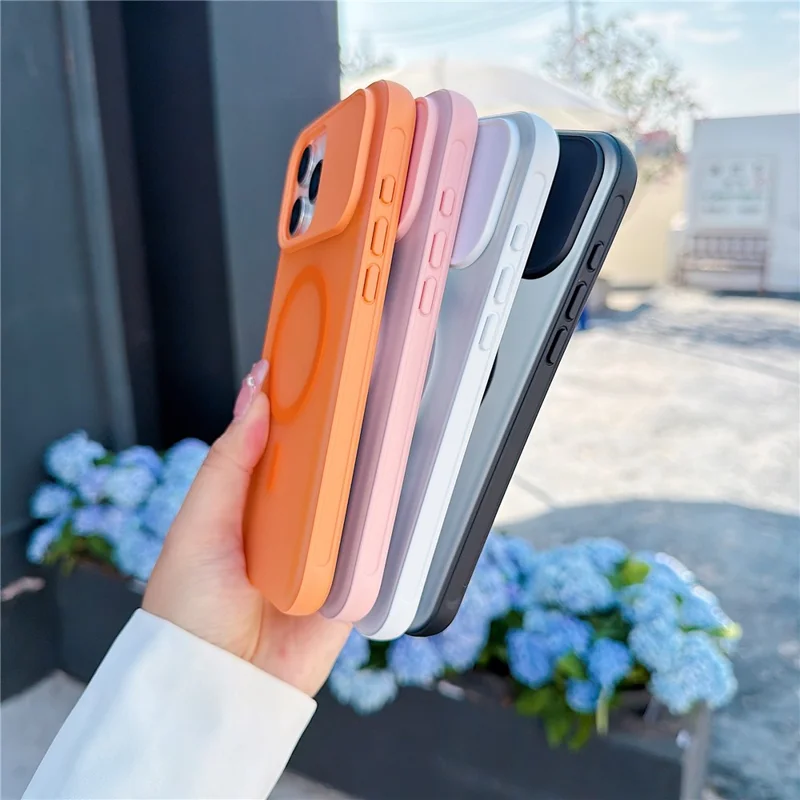 For iPhone 16 Pro Max Magnetic Case Anti-fingerprint Soft-touch Shockproof  TPU + PC Cover - Transparent White