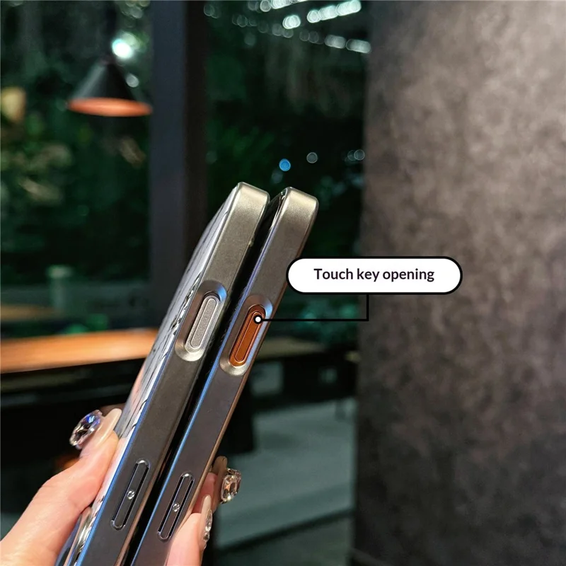 For iPhone 17 Pro Magnetic Case Marble Pattern Shockproof TPU + PC Phone Cover Compatible with Magsafe - Black