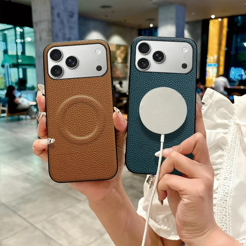 Funda magnetica per iPhone 17 Pro Max con texture effetto litchi in ecopelle PU, rivestimento in PC + TPU protettivo compatibile con Magsafe - Arancione