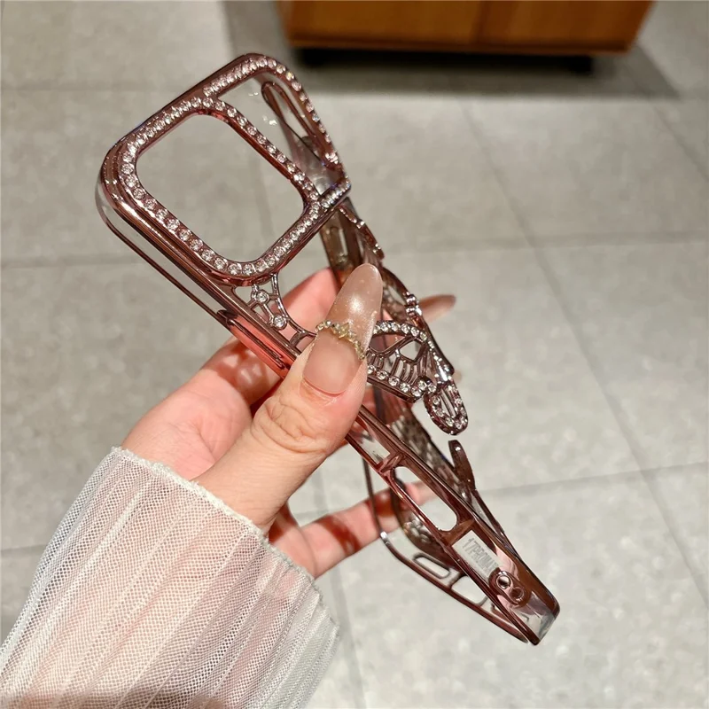 For iPhone 17 Pro Max Hoesje Vlinder Strass 3D Reliëf Open Design TPU Stootvrij - Oranje