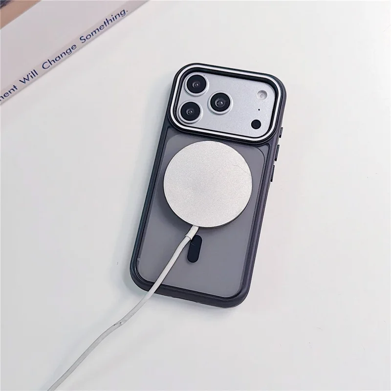 Coque pour iPhone 17 Pro compatible MagSafe avec bande de cadre d'objectif, housse en PC + TPU - Noir