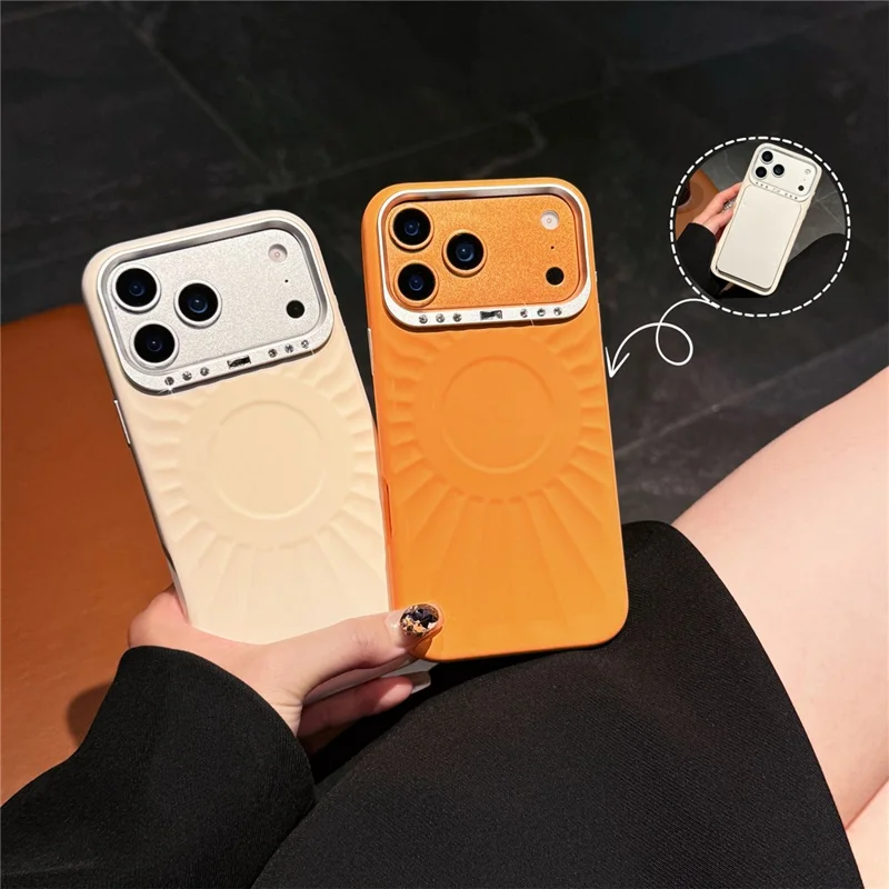 Coque pour iPhone 17 Pro compatible MagSafe avec motif soleil, strass, cadre métallique, en silicone liquide - Beige